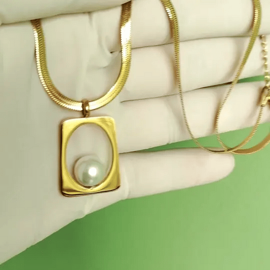 Modern Pearl Pendant Necklace | Minimal Geometric Gold-Tone Chain