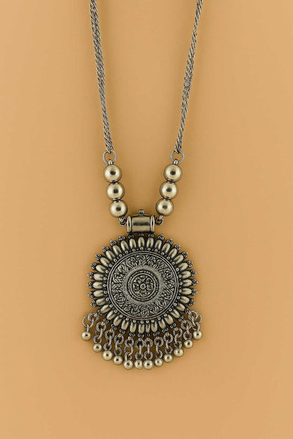 Vintage Round Floral Pendant Oxidized Necklace – Statement Jewelry for Women