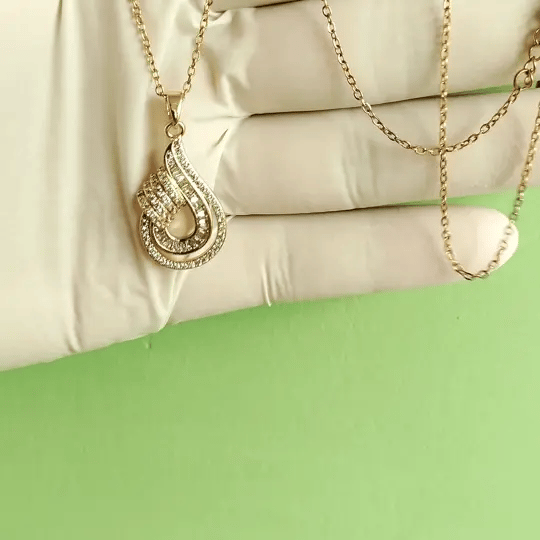 Luxury Gold-Tone Teardrop Crystal Pendant Necklace | Elegant Statement Jewelry