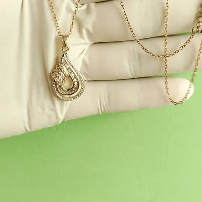 Luxury Gold-Tone Teardrop Crystal Pendant Necklace | Elegant Statement Jewelry