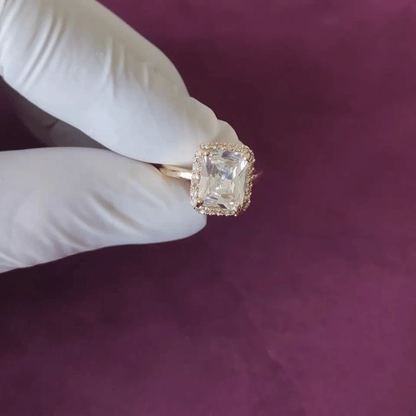 Adjustable Elegant Champagne Crystal Halo Ring