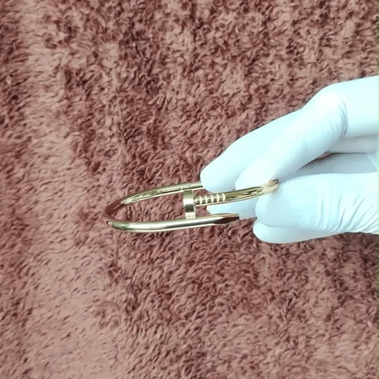 Gold-Tone Nail Design Bracelet – Minimalist & Stylish